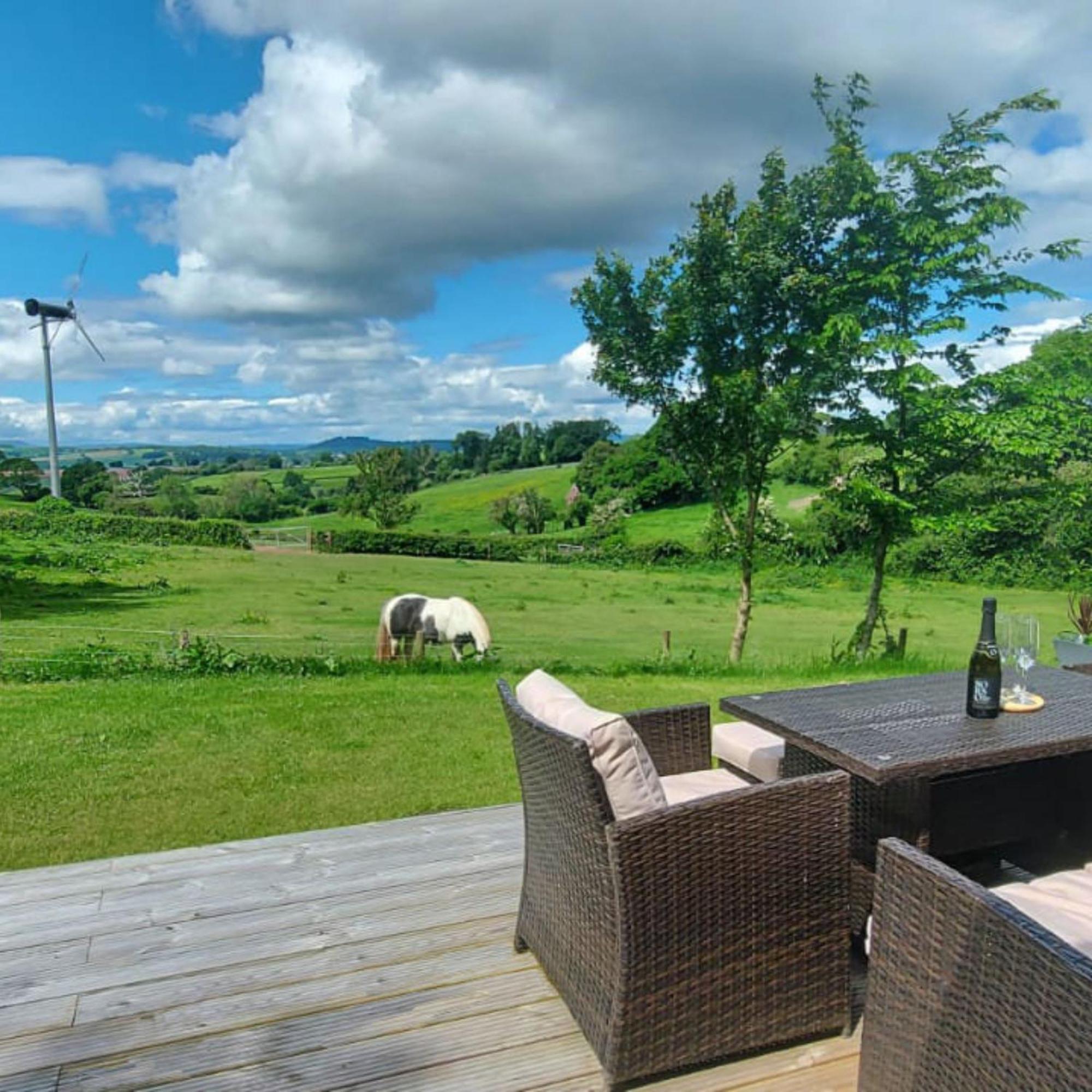 Caplor Glamping & Lodges Hereford Kültér fotó