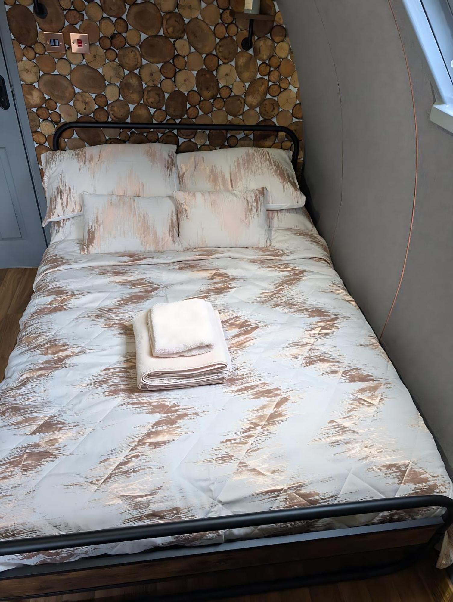 Caplor Glamping & Lodges Hereford Kültér fotó